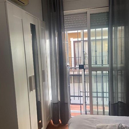 Apartamento Plaza De La Alfalfa Seville Exterior photo